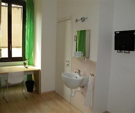 Le Tre Torri Hotel Milan Exterior photo