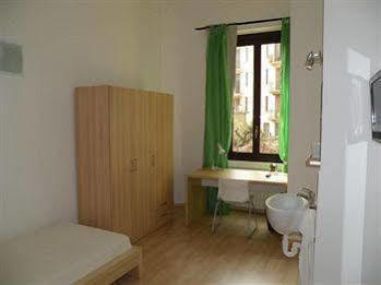 Le Tre Torri Hotel Milan Exterior photo